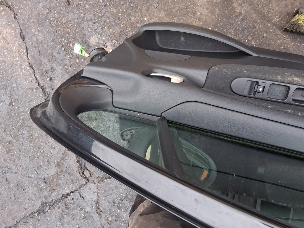 2012 PEUGEOT 207 NSF PASSENGER SIDE FRONT LEFT COMPLETE DOOR WITH WING MIRROR