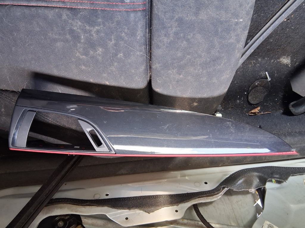 2014 BMW 1 SERIES F20 3 DOOR NS PASSENGER SIDE DASHBOARD AIR VENT TRIM 9205370