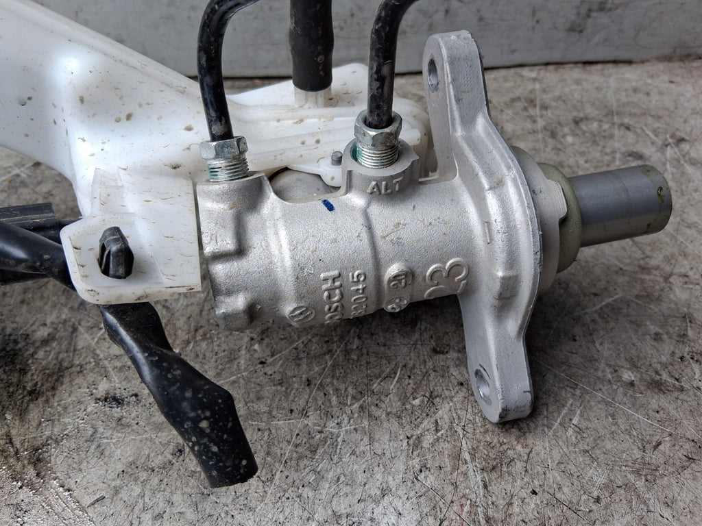2020 NISSAN QASHQAI J11 MK2 BRAKE FLUID RESERVOIR 0204796652