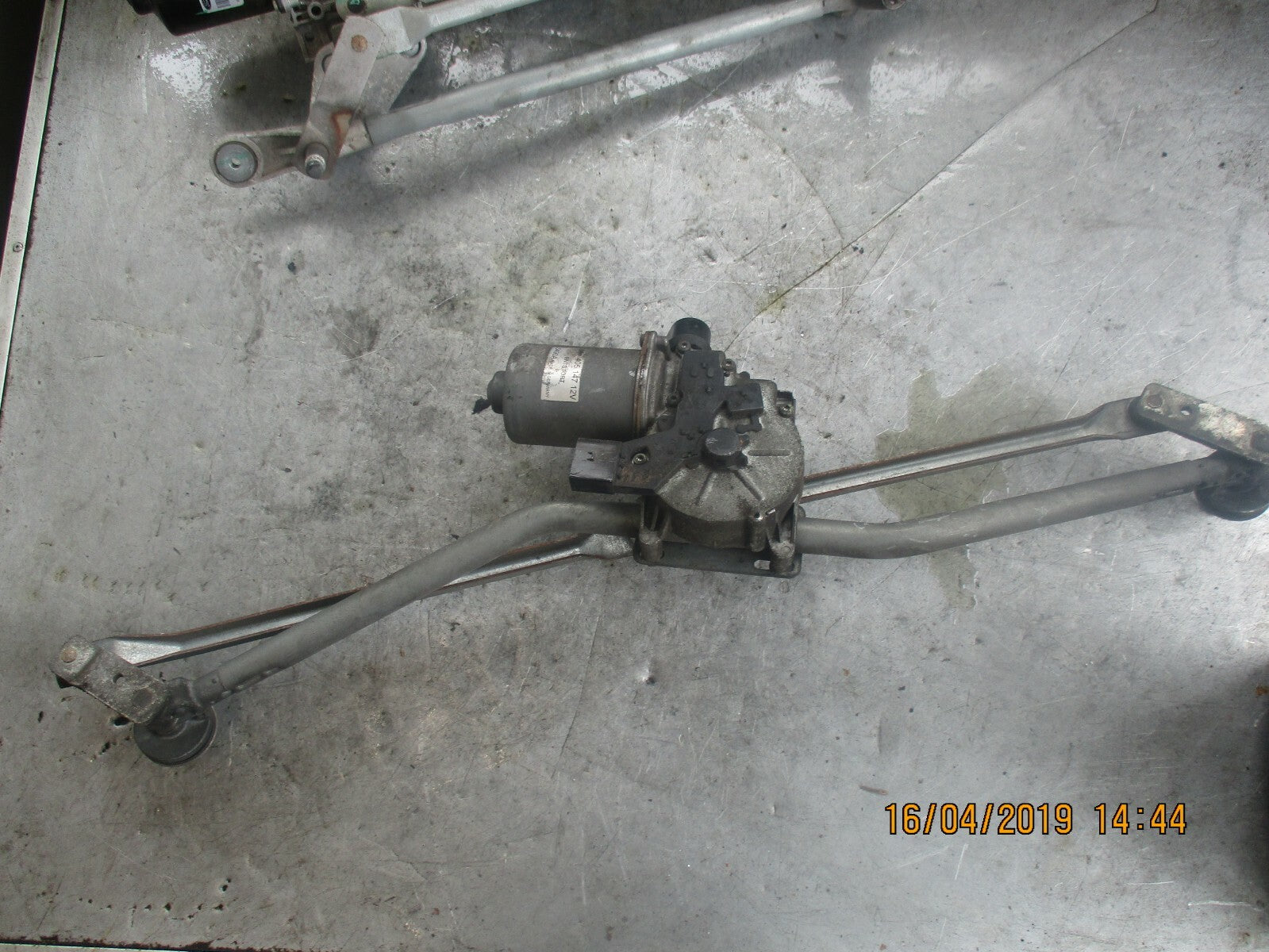 MERCEDES SPRINTER W906 (MK2) WINDSCREEN WIPER MOTOR LINKAGE