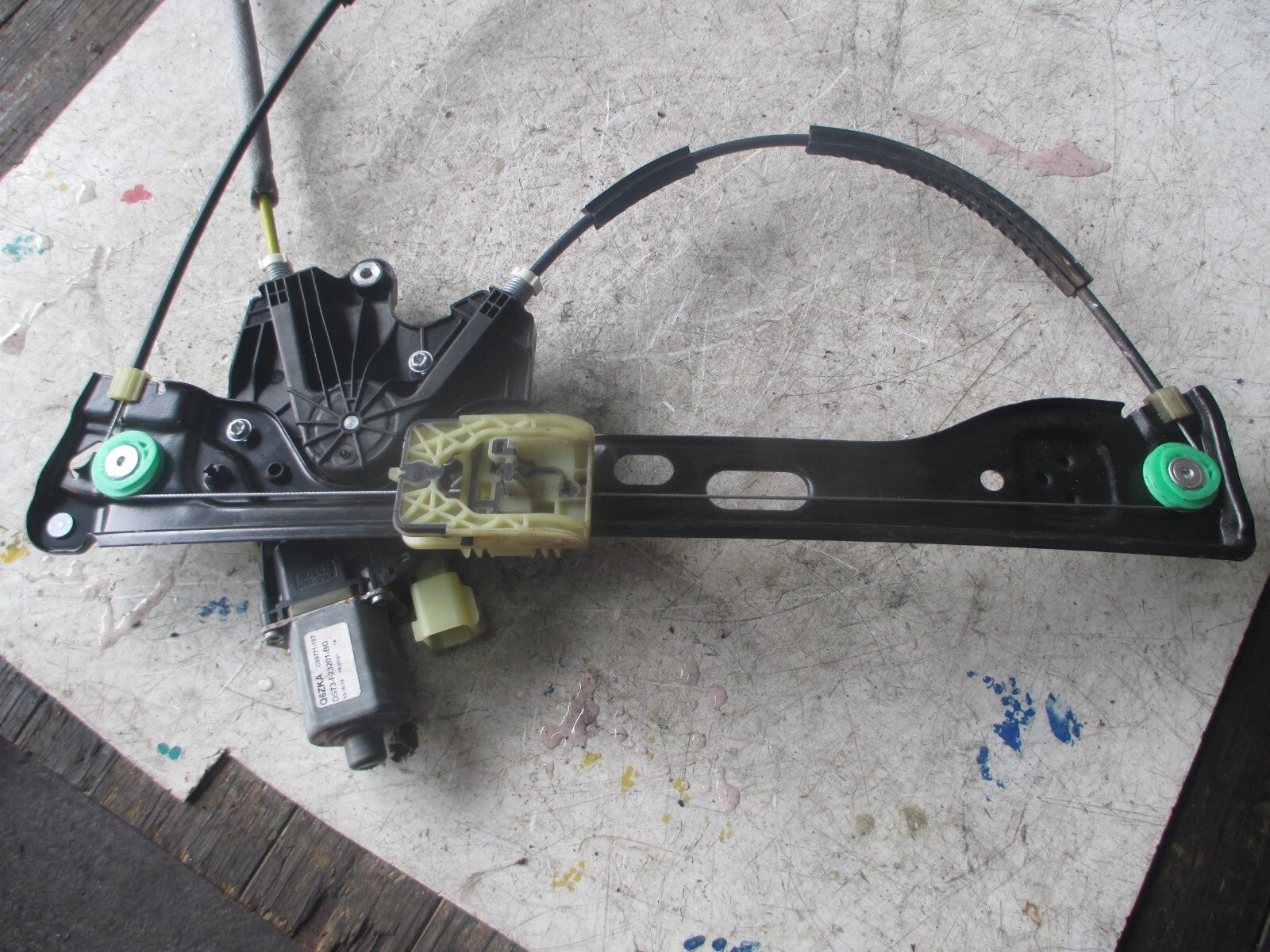 FORD MONDEO 2019 NSF PASSENGER SIDE FRONT WINDOW MOTOR REGULATOR DS73F23201BG