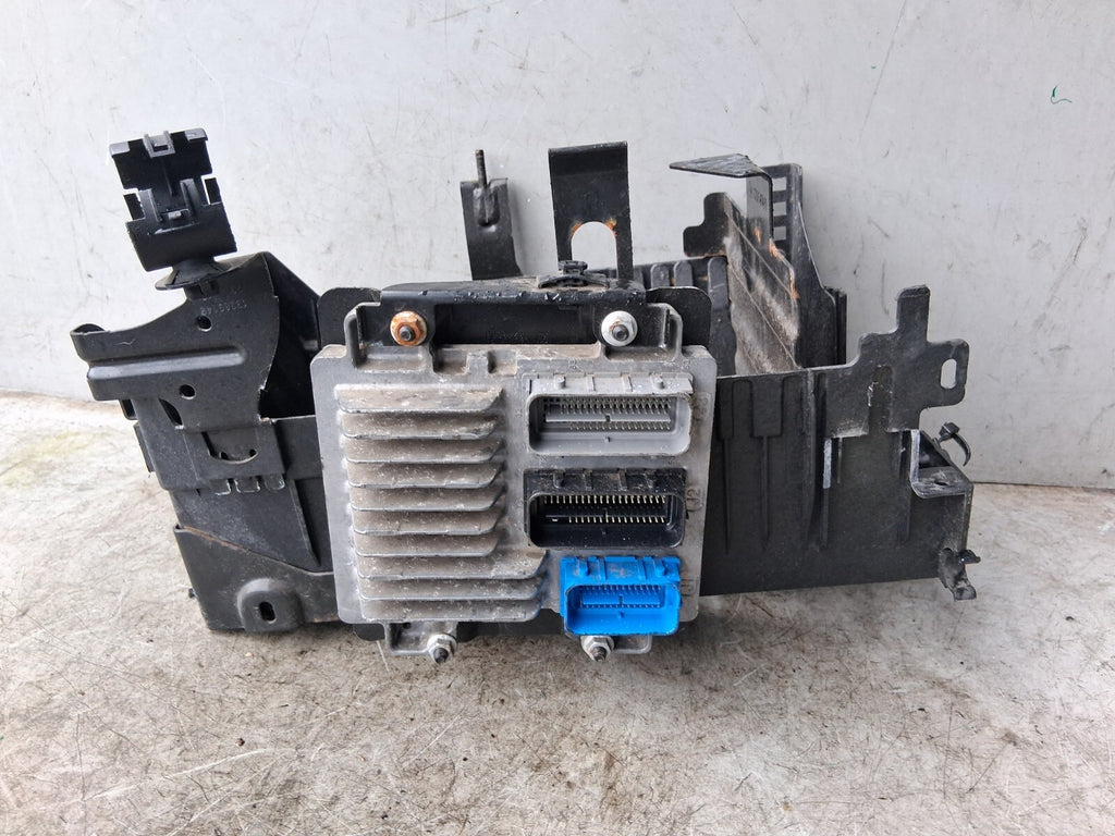 2017 VAUXHALL ZAFIRA C TOURER 1.4 PETROL ECU ENGINE CONTROL UNIT 28061507