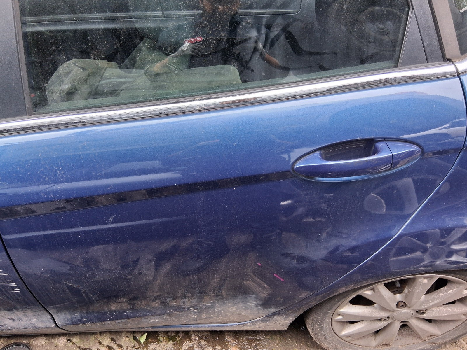 2010 FORD FIESTA MK7 NSR PASSENGER SIDE REAR LEFT COMPLETE DOOR OCEAN BLUE