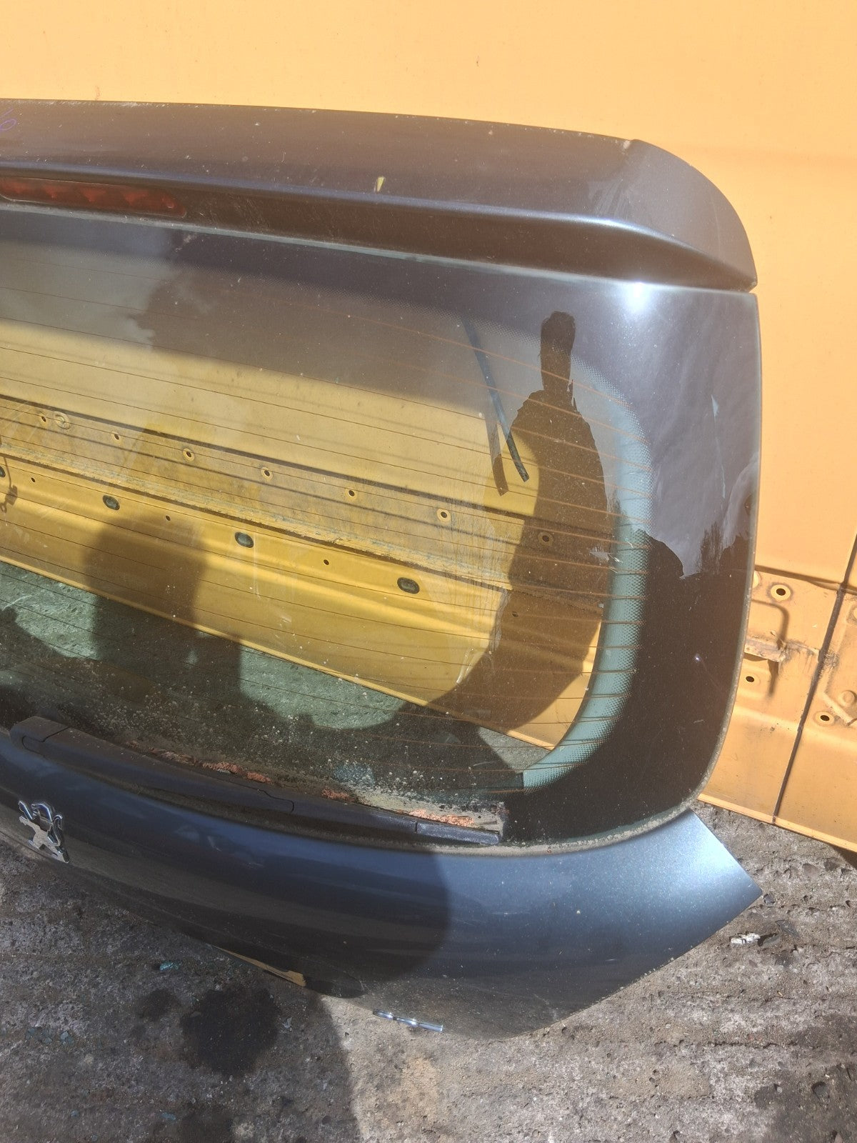 2010 PEUGEOT 207 5 DOOR HATCH REAR COMPLETE TAILGATE BOOTLID GREY