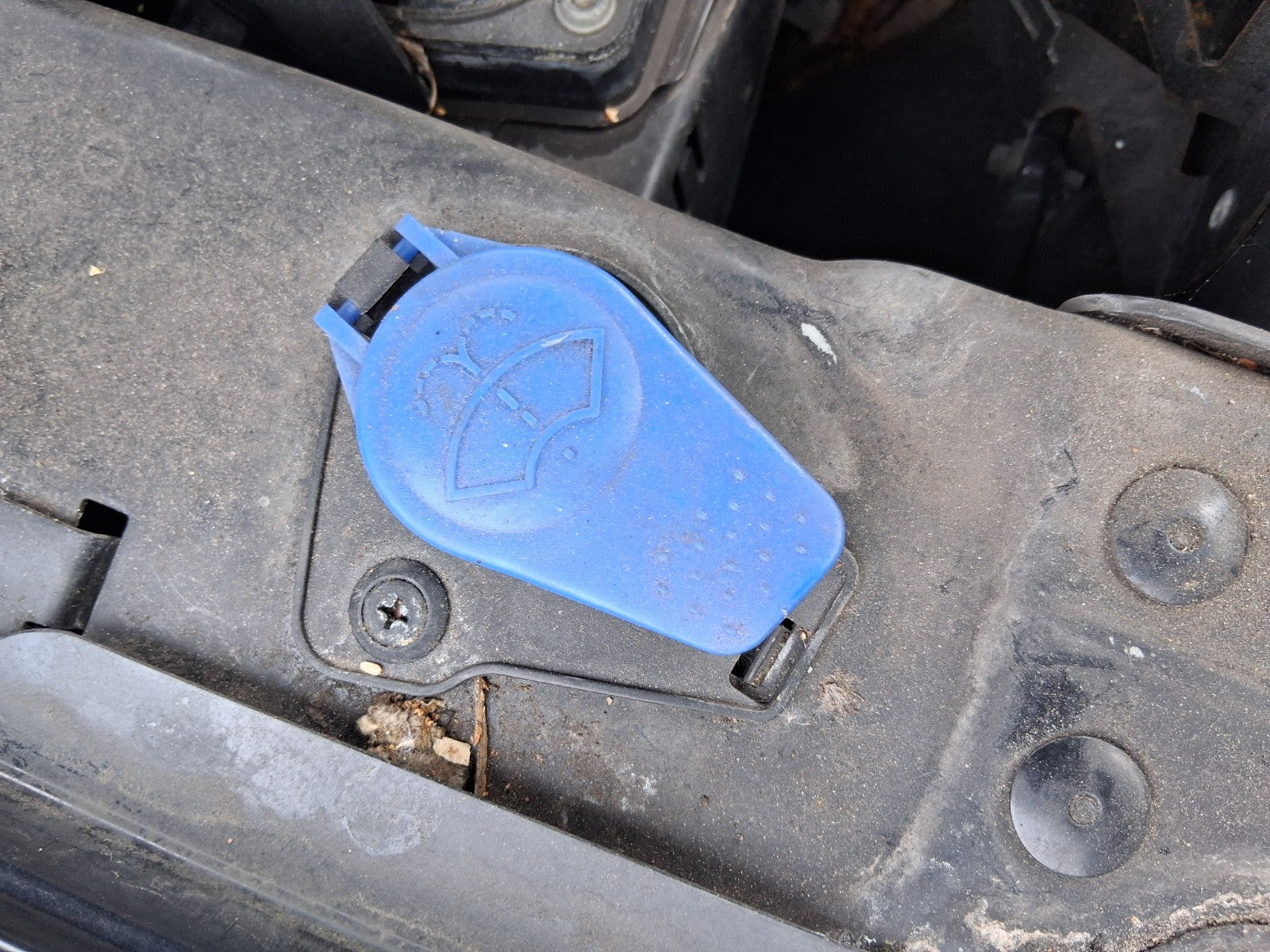 2012 JAGUAR XJ X351 3.0 DIESEL FRONT WINDSCREEN WASHER BOTTLE RESERVOIR
