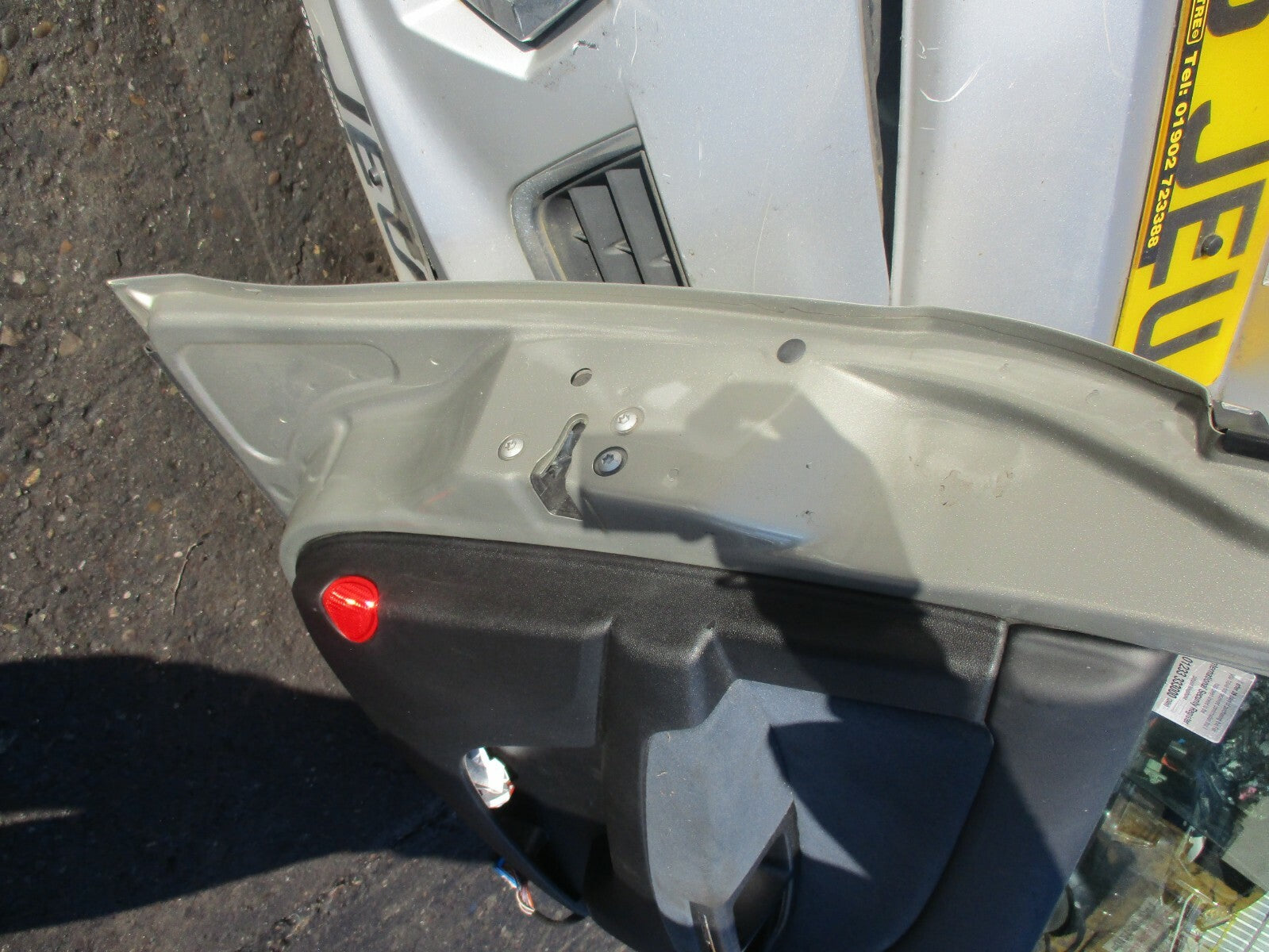 FIAT BRAVO MK2 5 DOOR NSF PASSENGER SIDE FRONT DOOR 272/B AVORIO VANITOSO