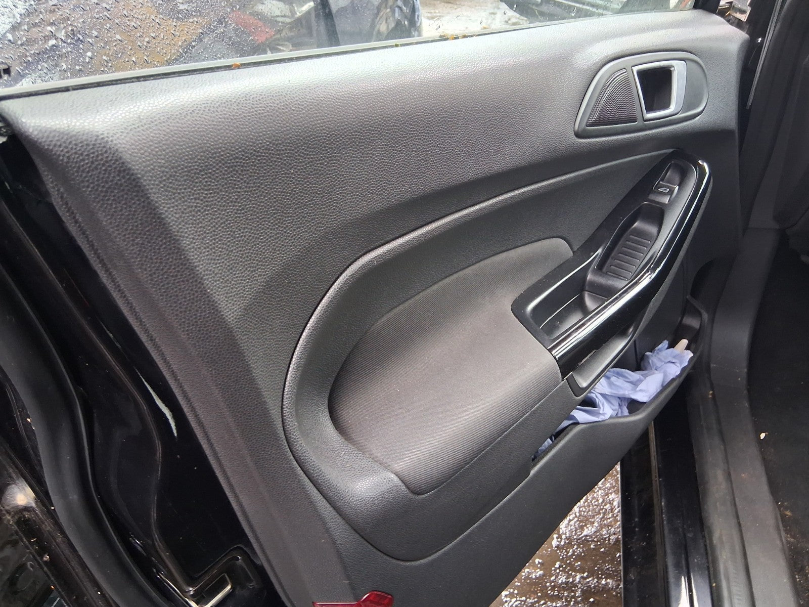 2014 FORD FIESTA MK7 NSF PASSENGER SIDE FRONT LEFT DOOR CARD PANEL