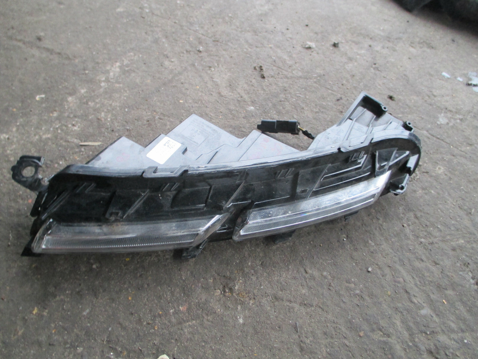 CITROEN C5 AIRCROSS 2019 NSF PASSENGER SIDE FRONT DRL 9818005180 DAMAGED