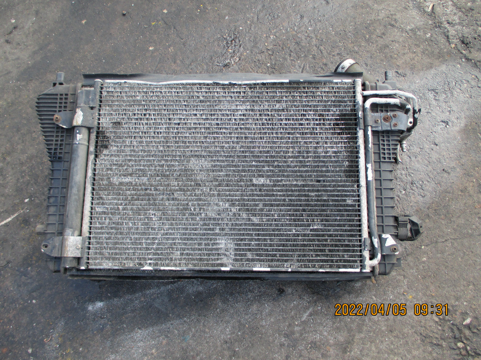 VW VOLKSWAGEN SEAT AUDI GOLF JETTA PASSAT RADIATOR RAD PACK 1K0820411H RP 38