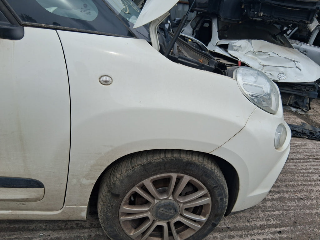 2019 FIAT 500L HATCH OSF DRIVER SIDE FRONT WING PANEL WHITE BIANCO GELATO 934/A