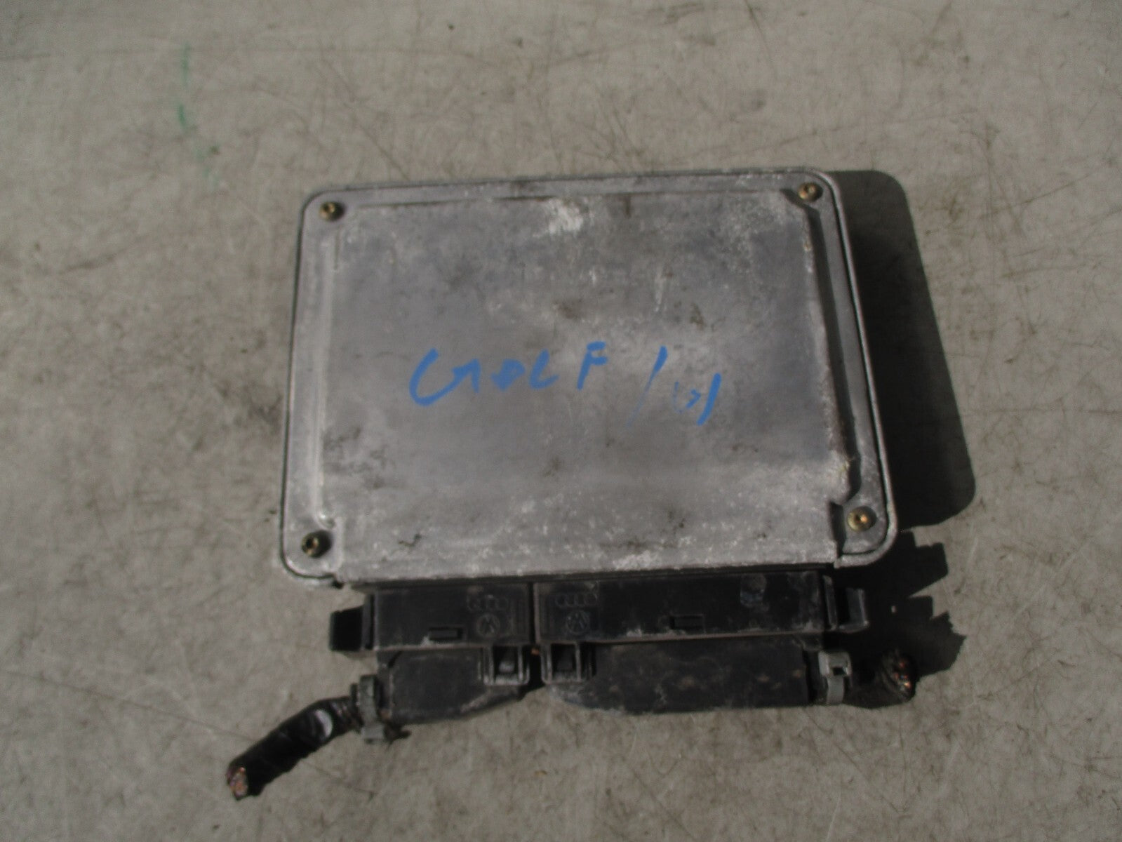 2001 VOLKSWAGEN GOLF MK4 2.0 PETROL ENGINE CONTROL UNIT ECU 06A906018GM