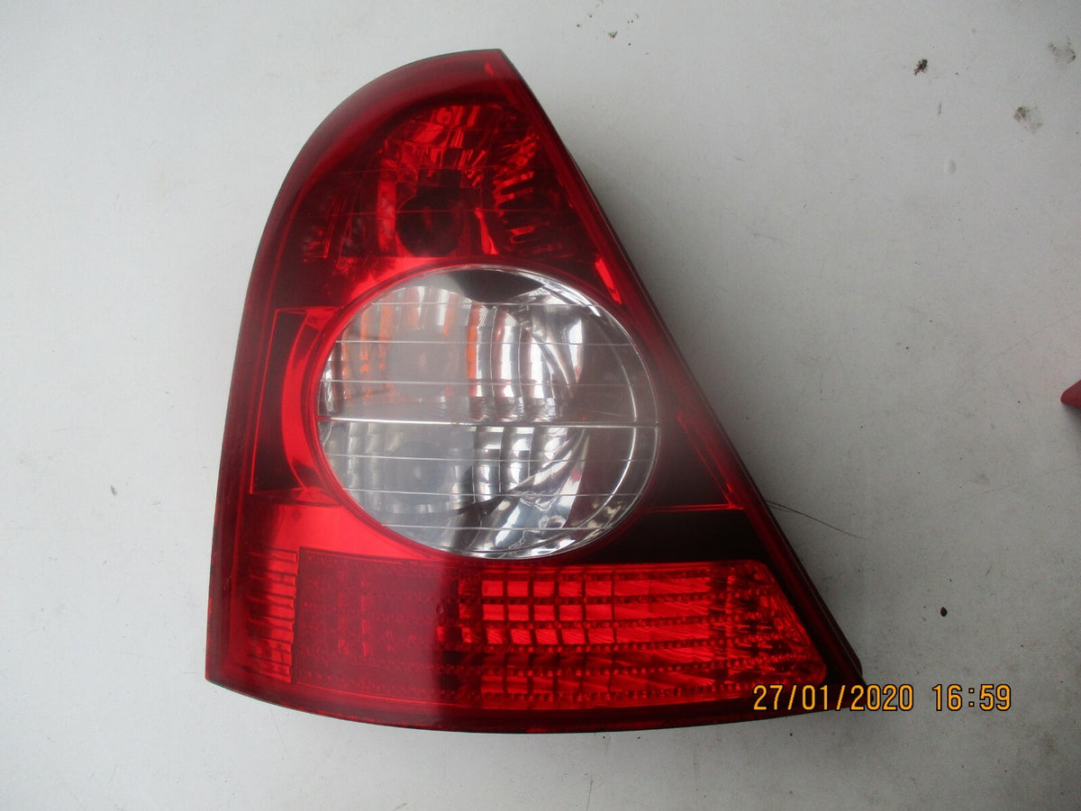 RENAULT CLIO MK2 2004 FACELIFT NSR PASSENGER SIDE REAR BRAKE TAIL LIGHT 11A232B
