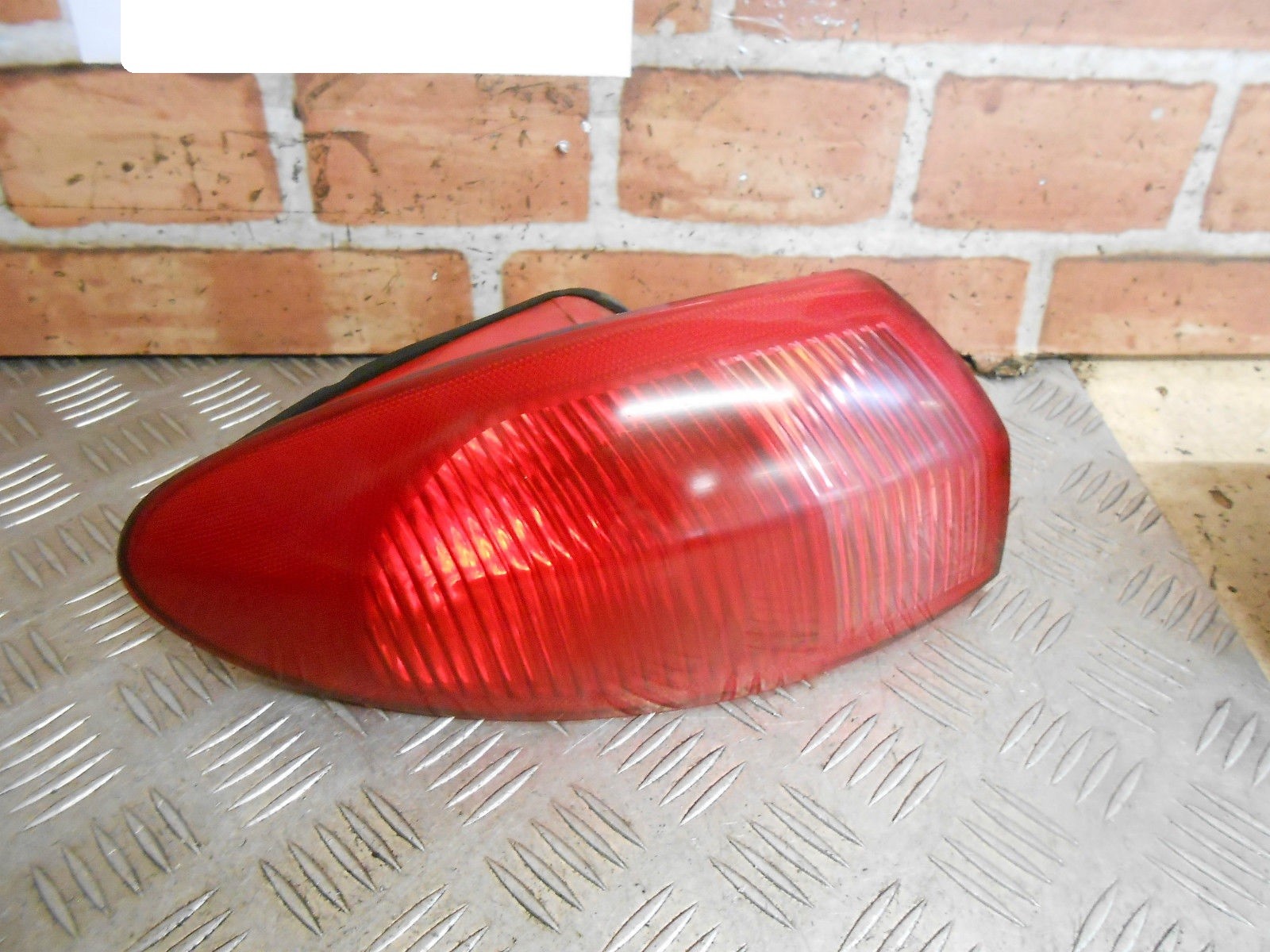 ALFA ROMEO 147 2003 NS PASSENGER REAR OUTER & INNER TAIL LIGHT 46556346 46556349