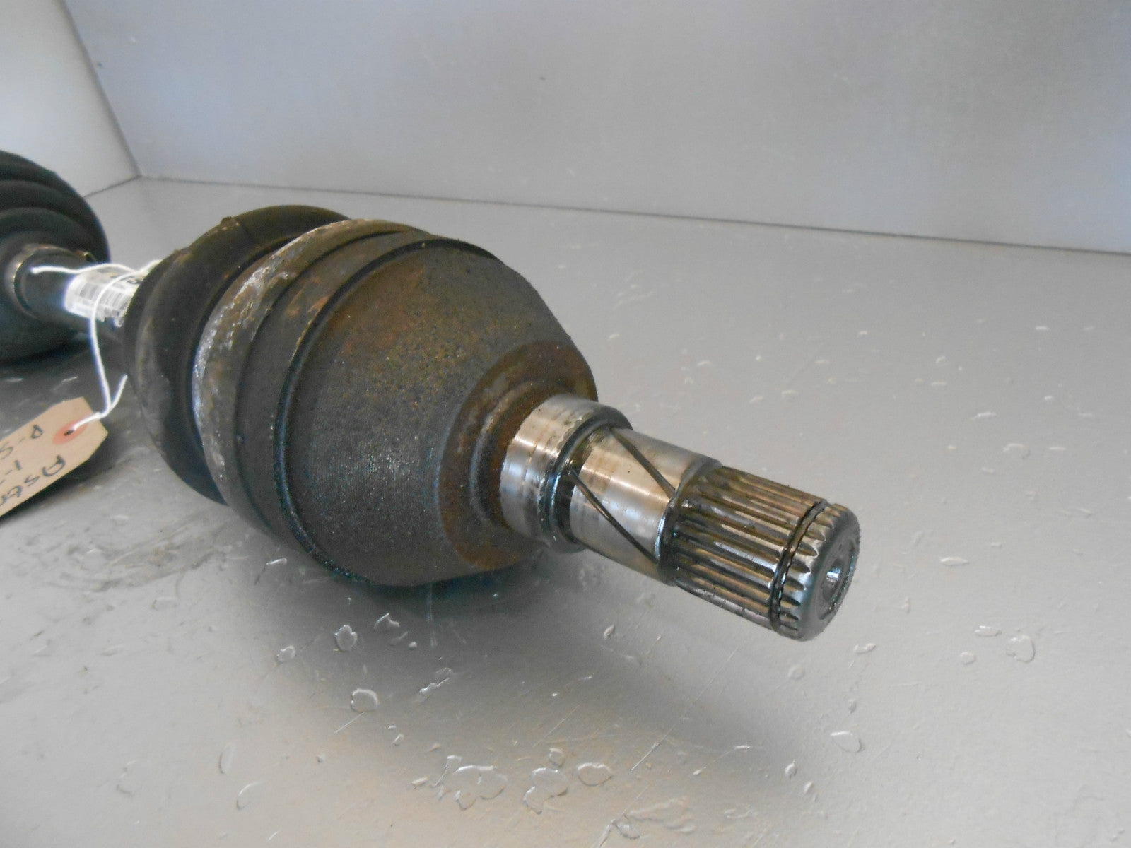 VAUXHALL ASTRA MK5 2008 1.3 CDTI PASSENGER SIDE FRONT NSF DRIVESHAFT RS24462244
