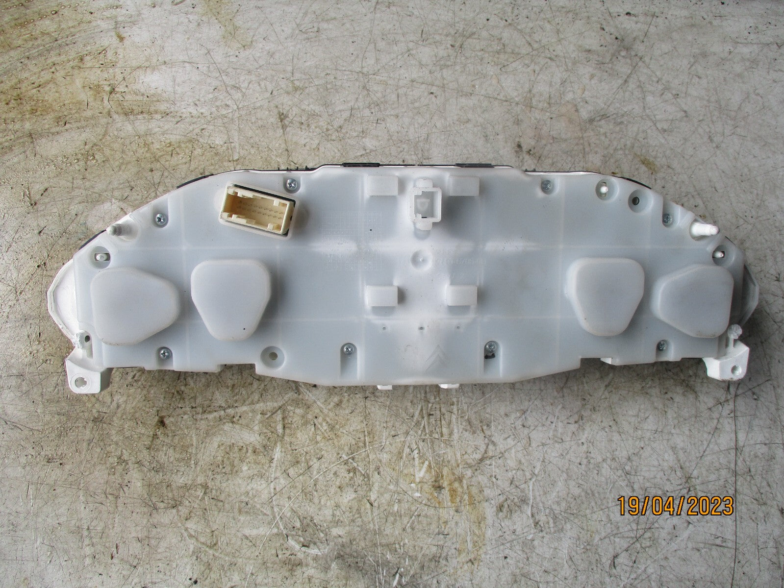 PEUGEOT 208 MK1 2018 1.2 PETROL MANUAL SPEEDO SPEEDOMETER CLUSTER 9825986780