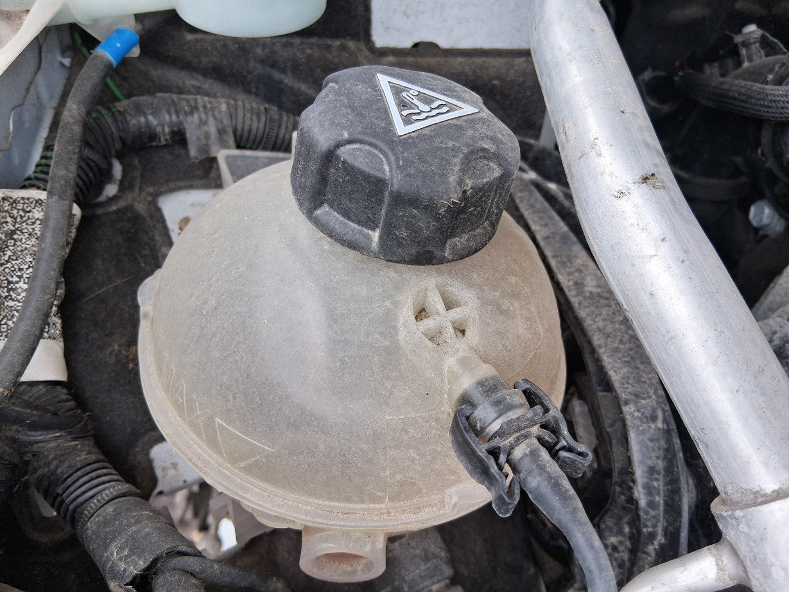 2023 DS AUTOMOBILES DS4 1.2 PETROL COOLANT WATER EXPANSION OVERFLOW TANK