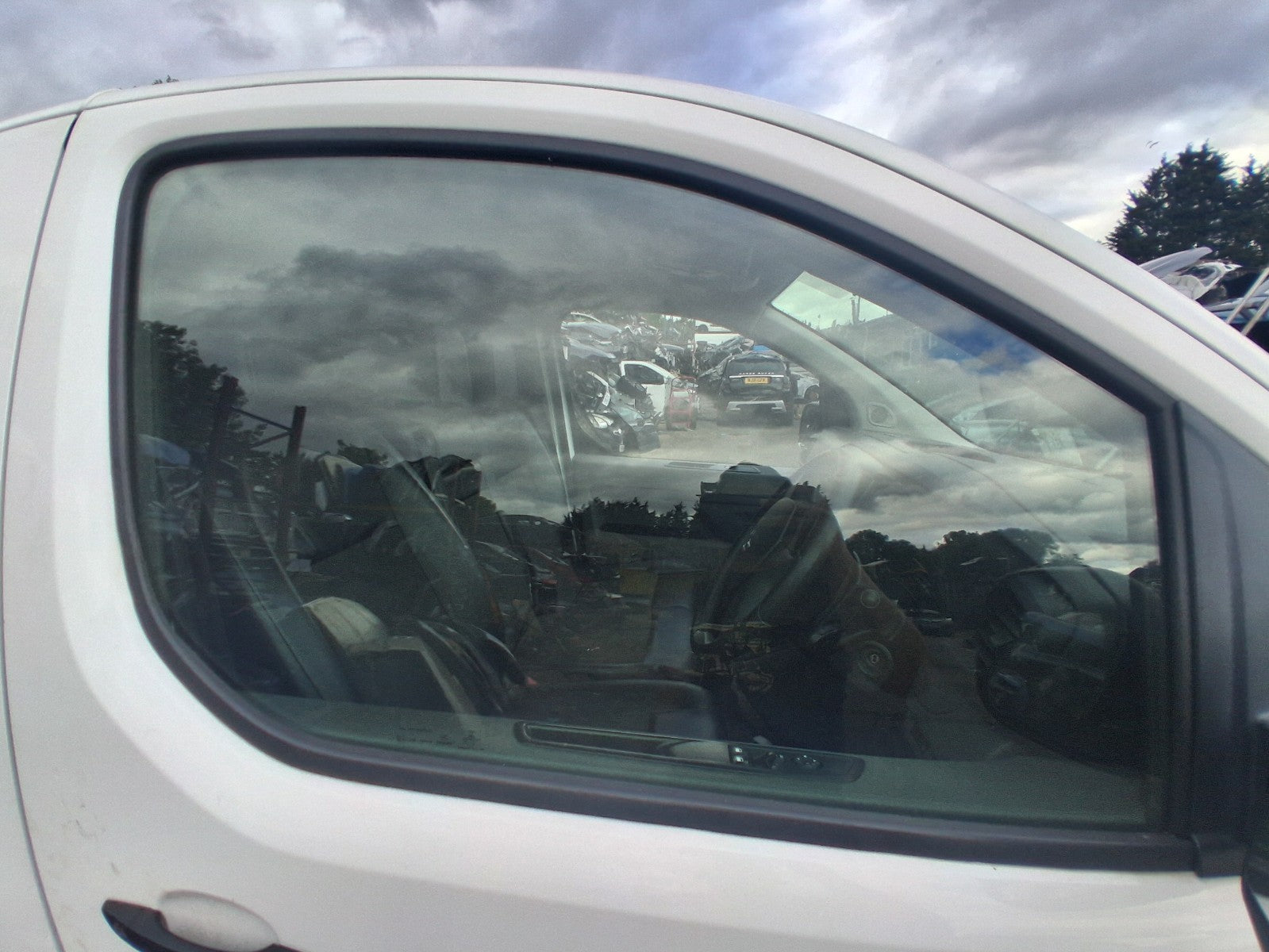 2019 CITROEN DISPATCH VIVARO MK3 OSF DRIVER SIDE FRONT WINDOW GLASS