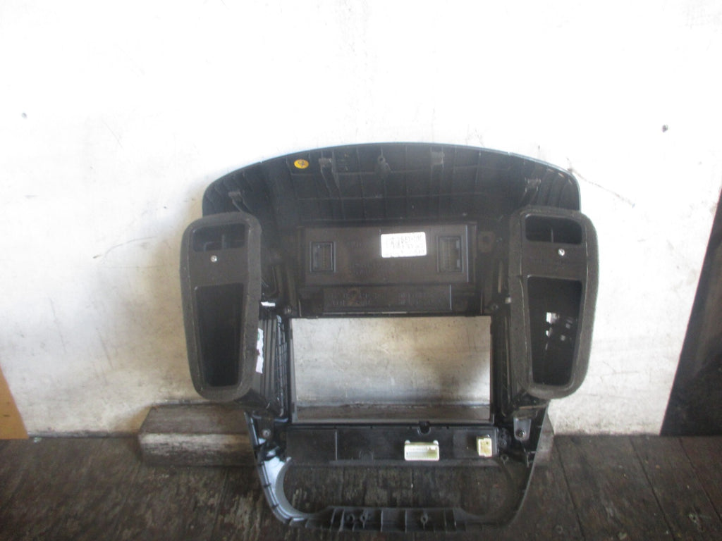 KIA CEED 2007 STEREO SURROUND TRIM AIR VENTS