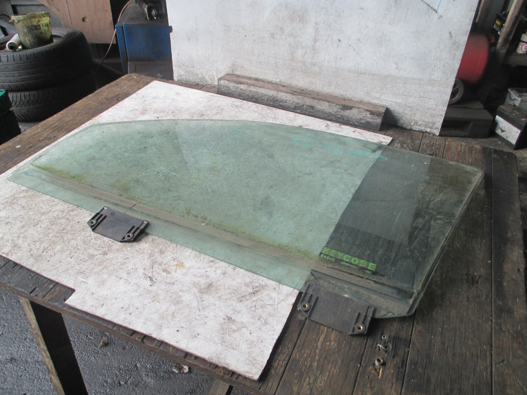FORD GRANADA MK3 SCORPIO 1992 5 DOOR NS PASSENGER SIDE WINDOW GLASS