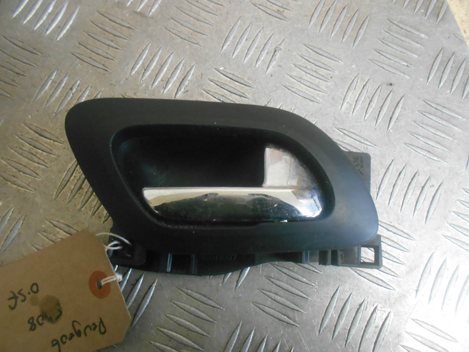 PEUGEOT 5008 2015 OSF DRIVER FRONT INTERIOR DOOR HANDLE CHROME 9683446577
