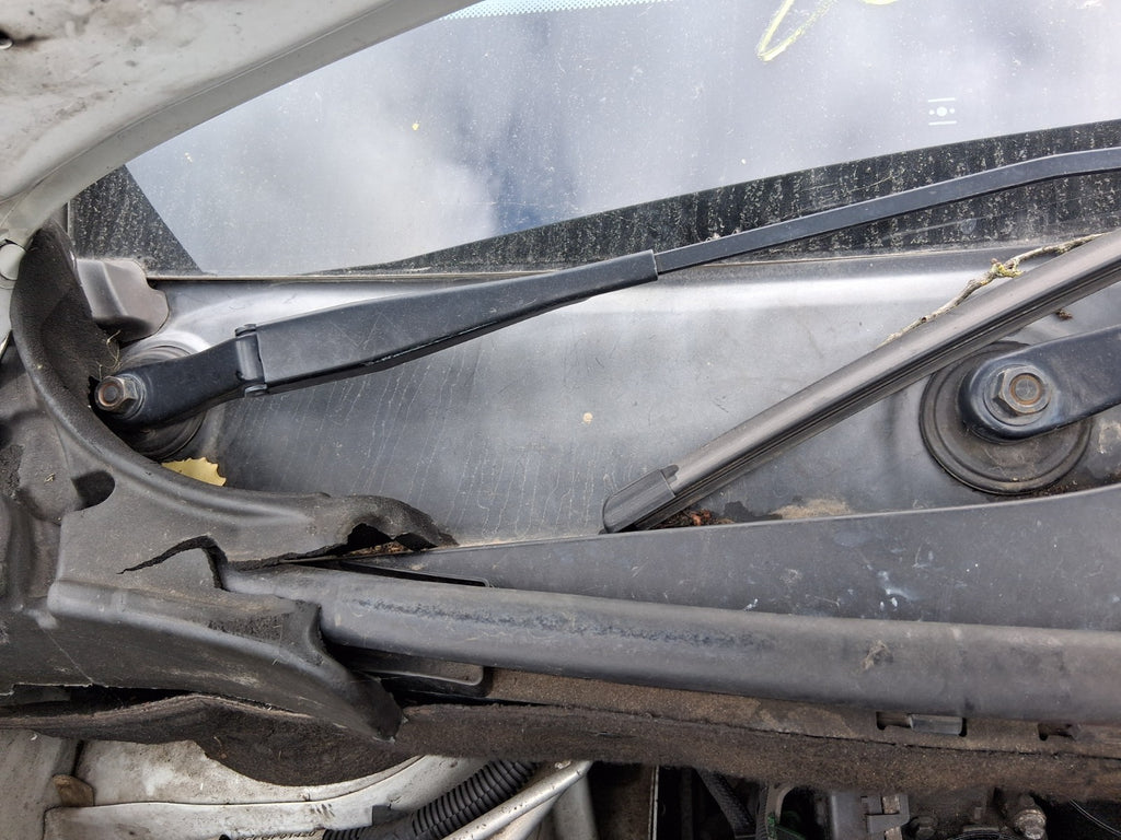 2017 PEUGEOT PARTNER MK2 1.5 DIESEL FRONT WINDSCREEN WIPER MOTOR & LINKAGE