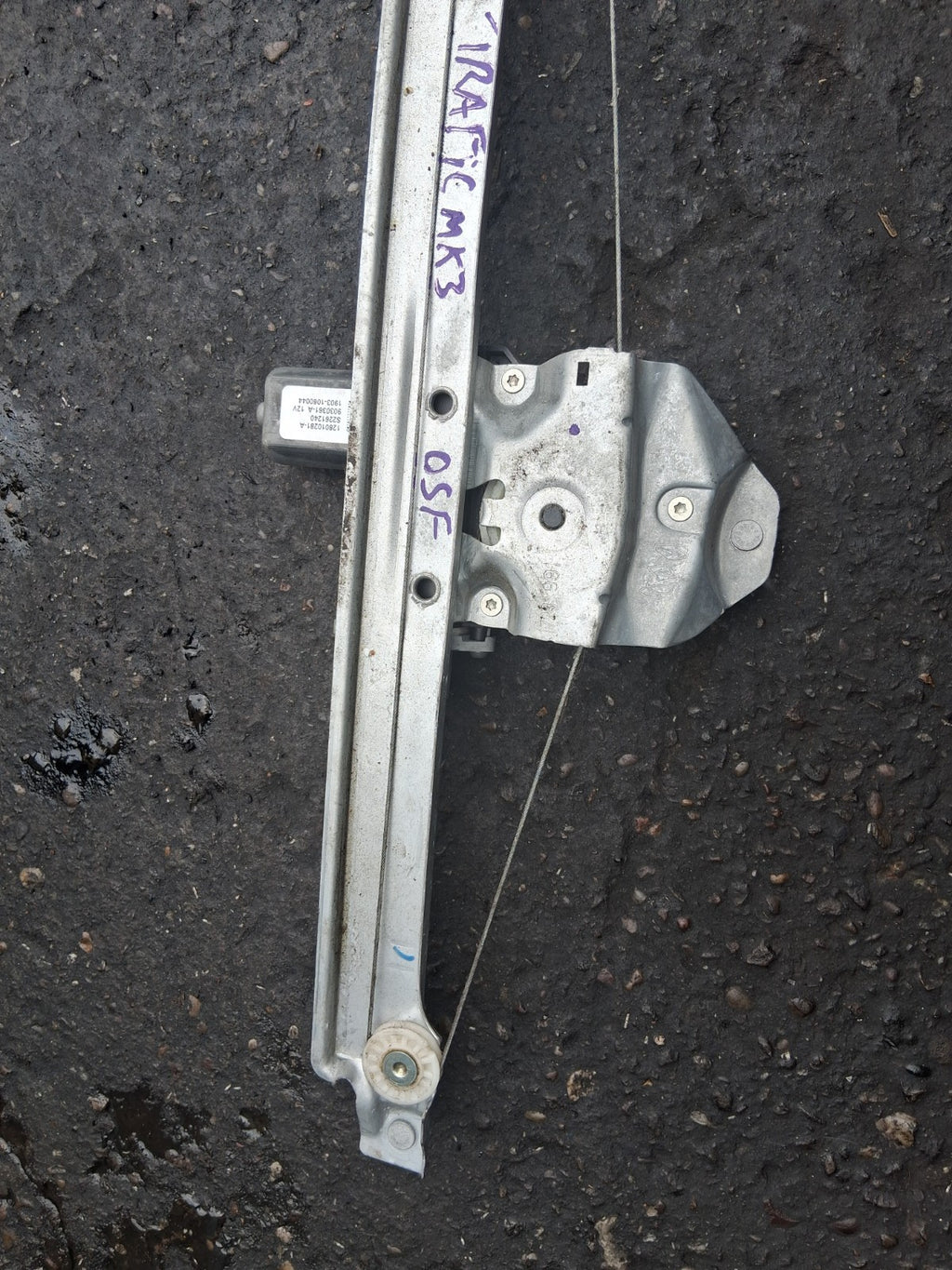 2023 RENAULT TRAFIC MK3 OSF DRIVER SIDE FRONT WINDOW MOTOR REGULATOR 807206238R