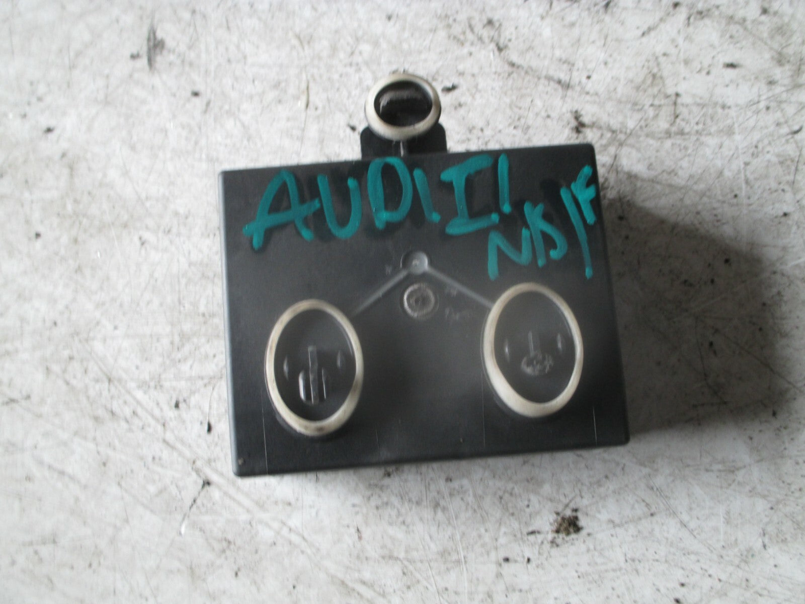 AUDI A1 2015 8X NSF FRONT PASSENGER SIDE DOOR CONTROL MODULE 8X0959792