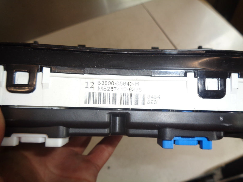 TOYOTA AVENSIS 2004 2.0 DIESEL SPEEDOMETER INSTRUMENT CLUSTER 8380005640H