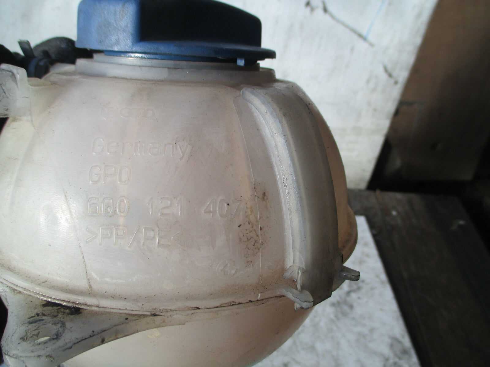 VW VOLKSWAGEN POLO 2003 COOLANT HEADER TANK EXPANSION BOTTLE 6Q0121407