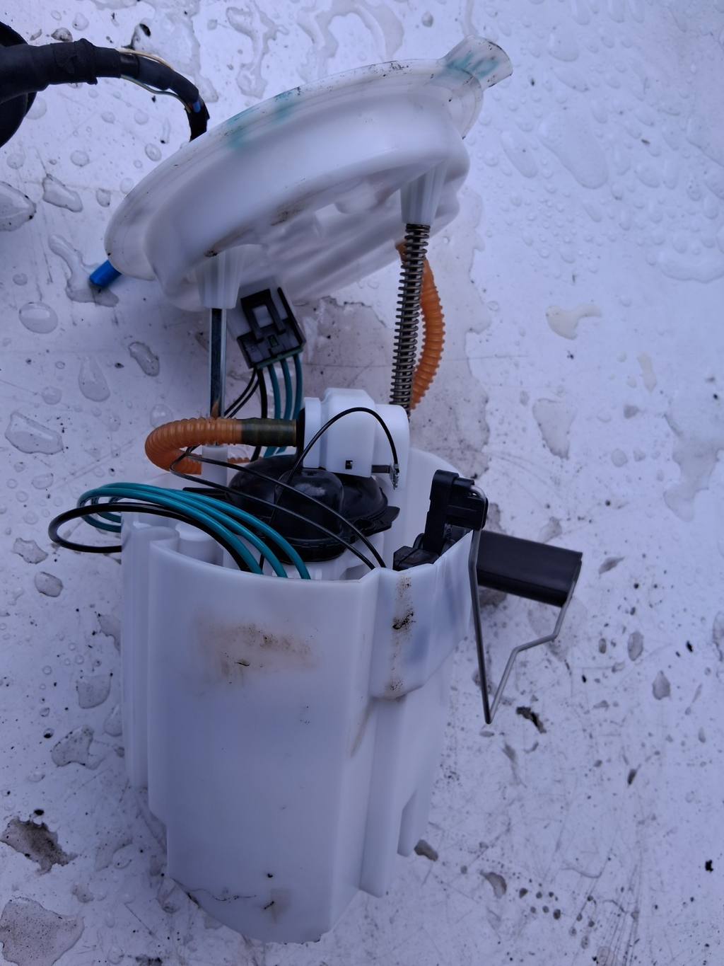 2024 BMW 2 SERIES F44 COUPE IN TANK FUEL PUMP SENDER UNIT 7300472