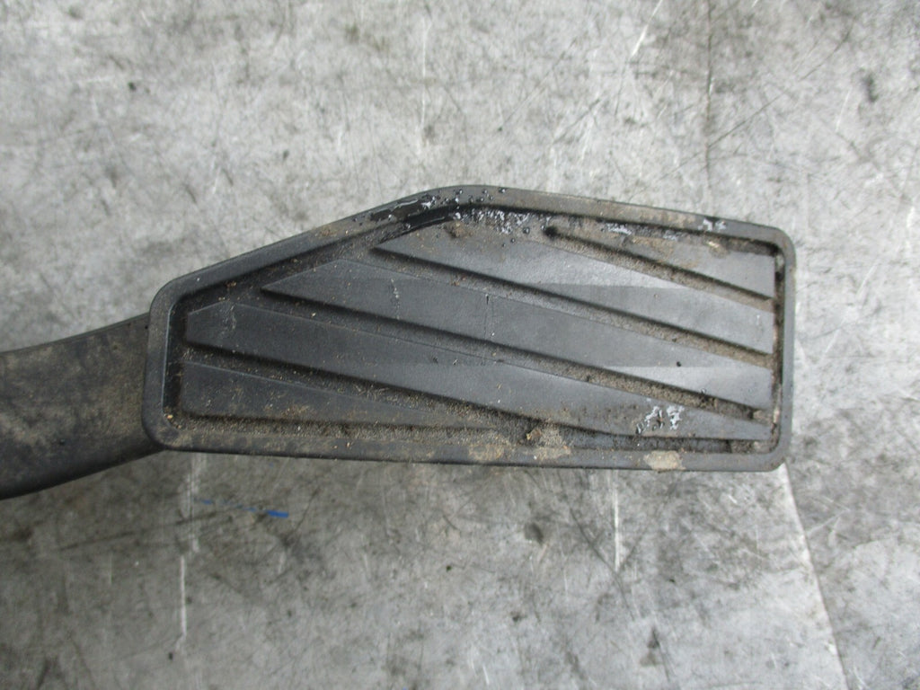 NISSAN PIXO ELECTRIC ACCELERATOR THROTTLE PEDAL 4940068K40