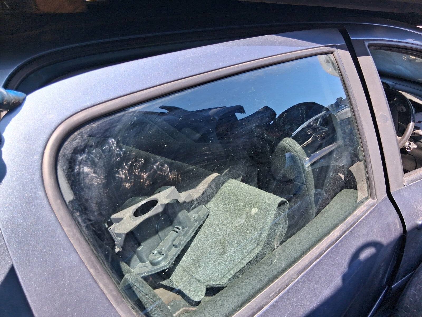 2006 PEUGEOT 307 OSR DRIVER SIDE REAR COMPLETE DOOR IRON GREY METALLIC EZWD