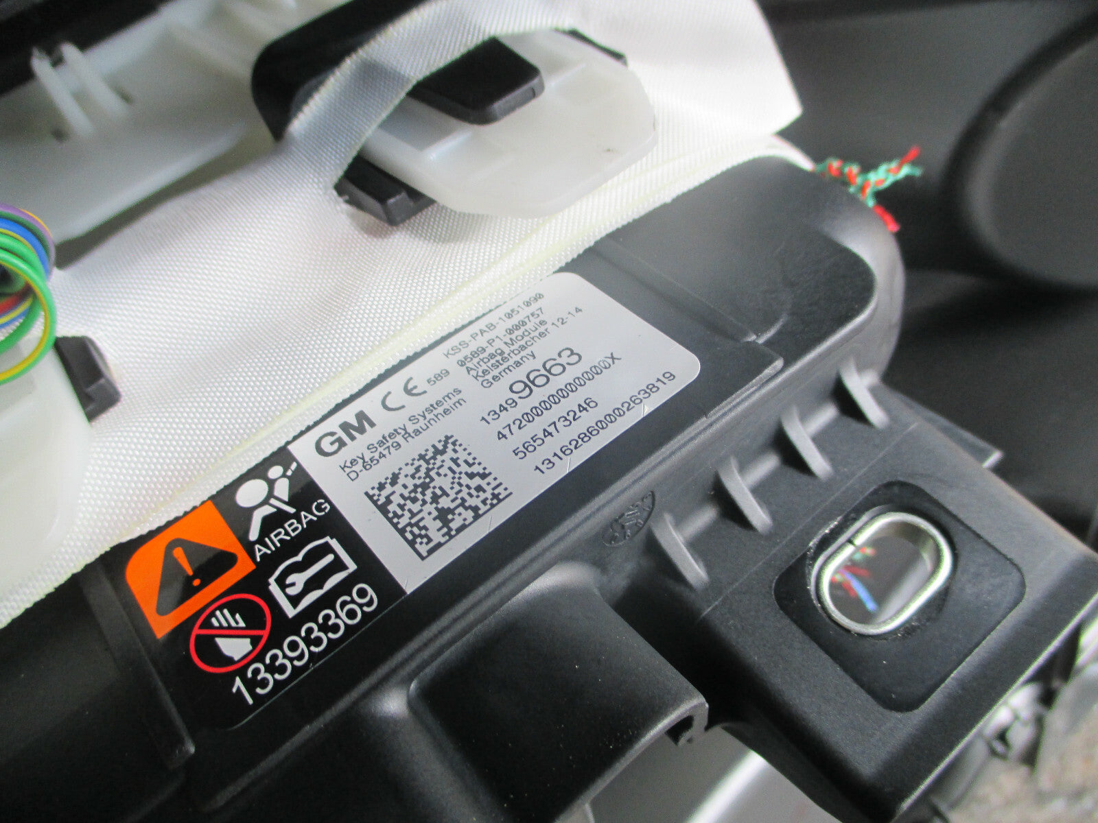 VAUXHALL ASTRA K MK7 DRIVER AIRBAG KIT DASH WITH ECU