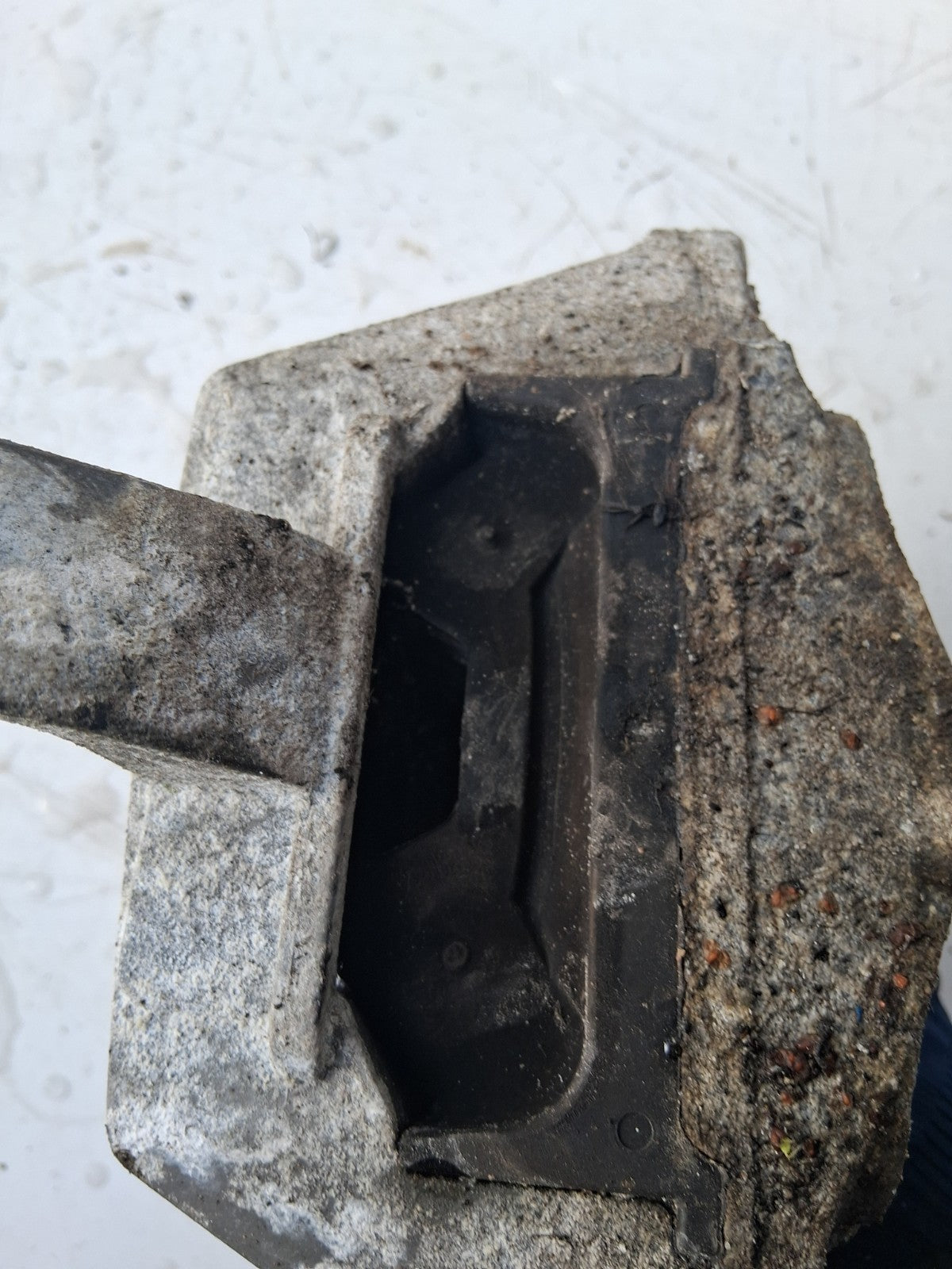 2017 VAUXHALL ZAFIRA C FRONT LEFT PASSENGER OFF SIDE ENGINE MOUNT 13248549