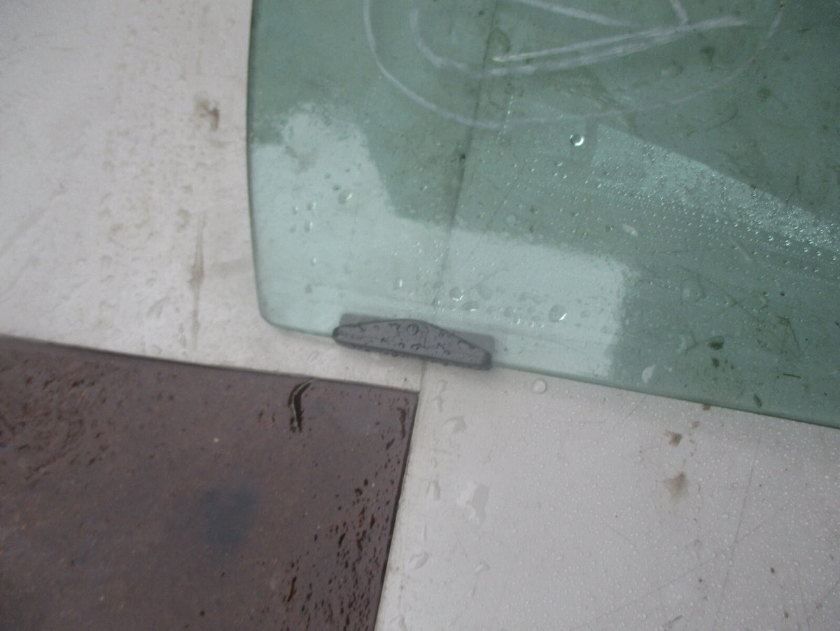 CITROEN RELAY 2020 NSF PASSENGER SIDE FRONT WINDOW GLASS