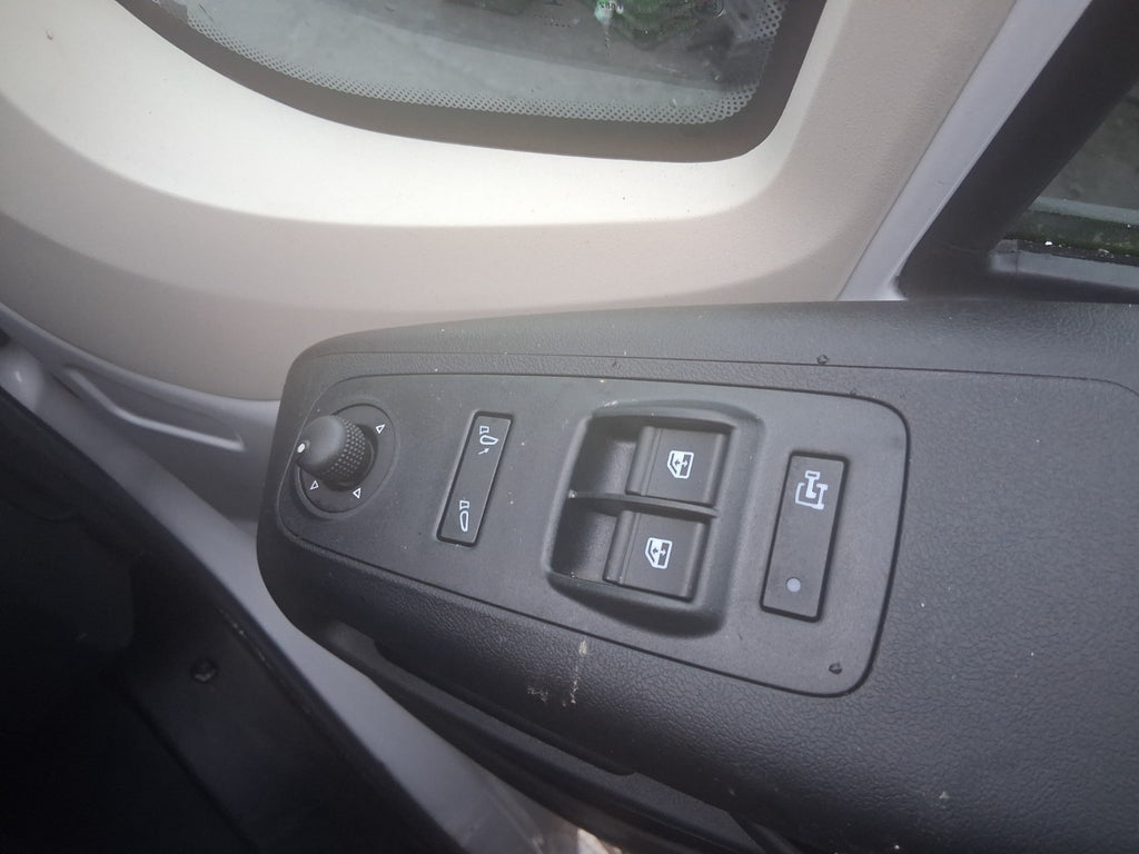 2025 FIAT DUCATO MK3 HIGH ROOF OSF DRIVER SIDE FRONT RIGHT WINDOW SWITCH CONTROL