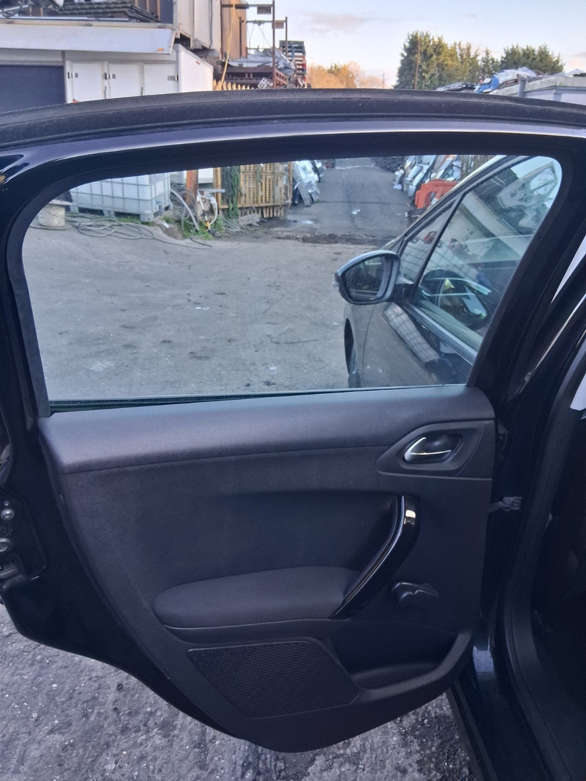 2014 PEUGEOT 208 NSR PASSENGER SIDE REAR LEFT COMPLETE DOOR PEARL BLACK KTV