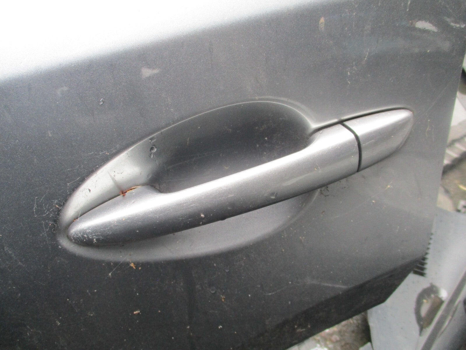 2013 MAZDA CX 5 MK1 NSR PASSENGER SIDE REAR EXTERIOR DOOR HANDLE SILVER P38