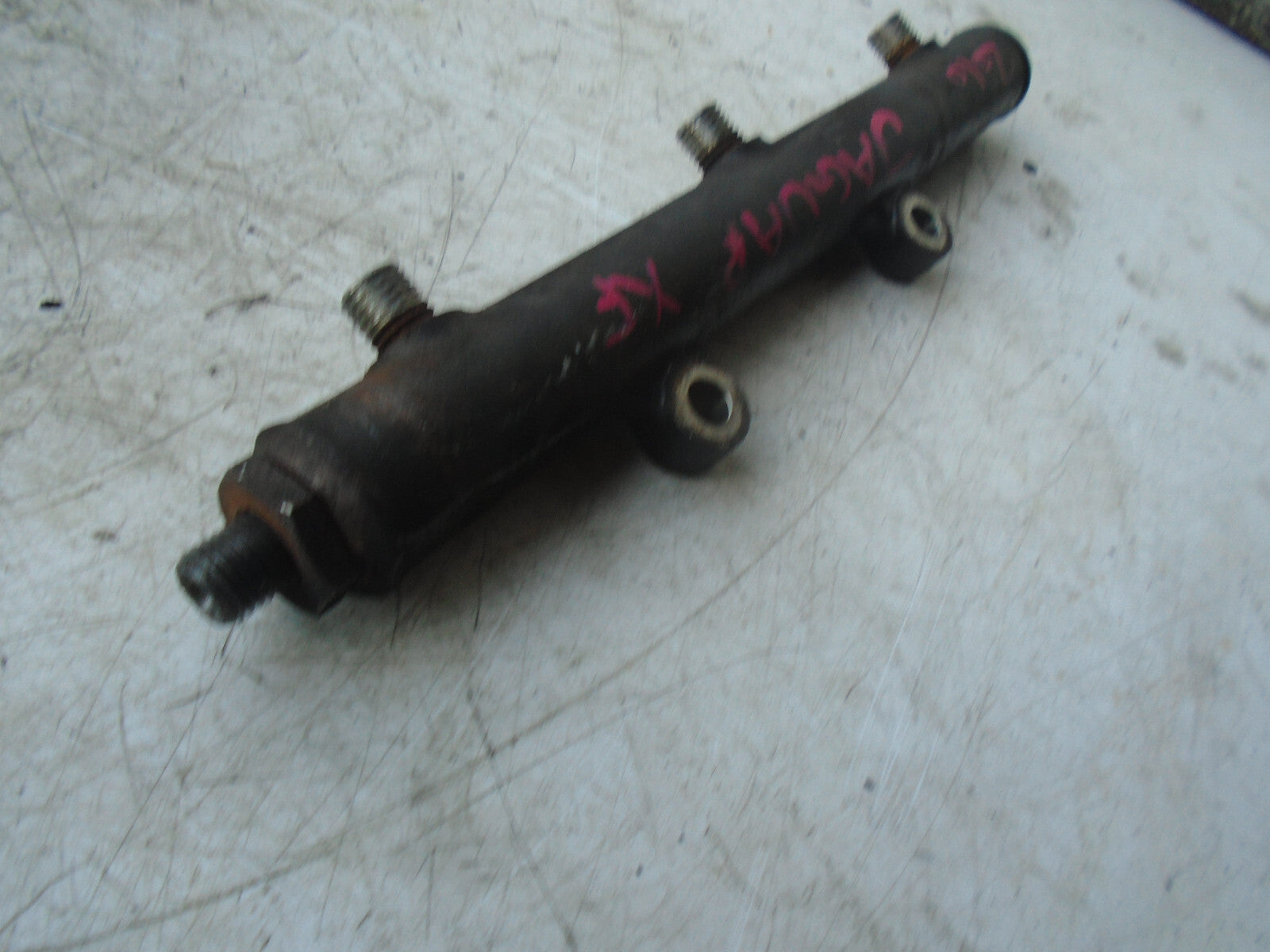 JAGUAR XF 2010 2.7 DIESEL INJECTOR COMMON RAIL