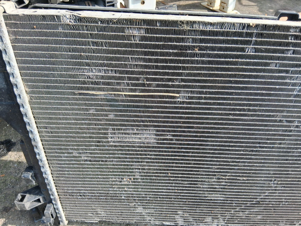2013 RENAULT MASTER MK3 2.3 DIESEL RADIATOR RAD PACK 214815872R