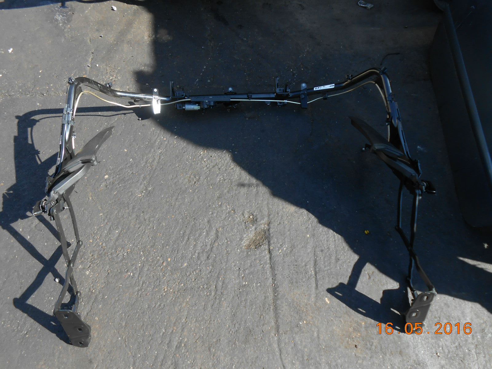 PEUGEOT 307 CC 307CC 2006 REAR BOOT POWER FOLDING FRAME MECHANISM 9651086480