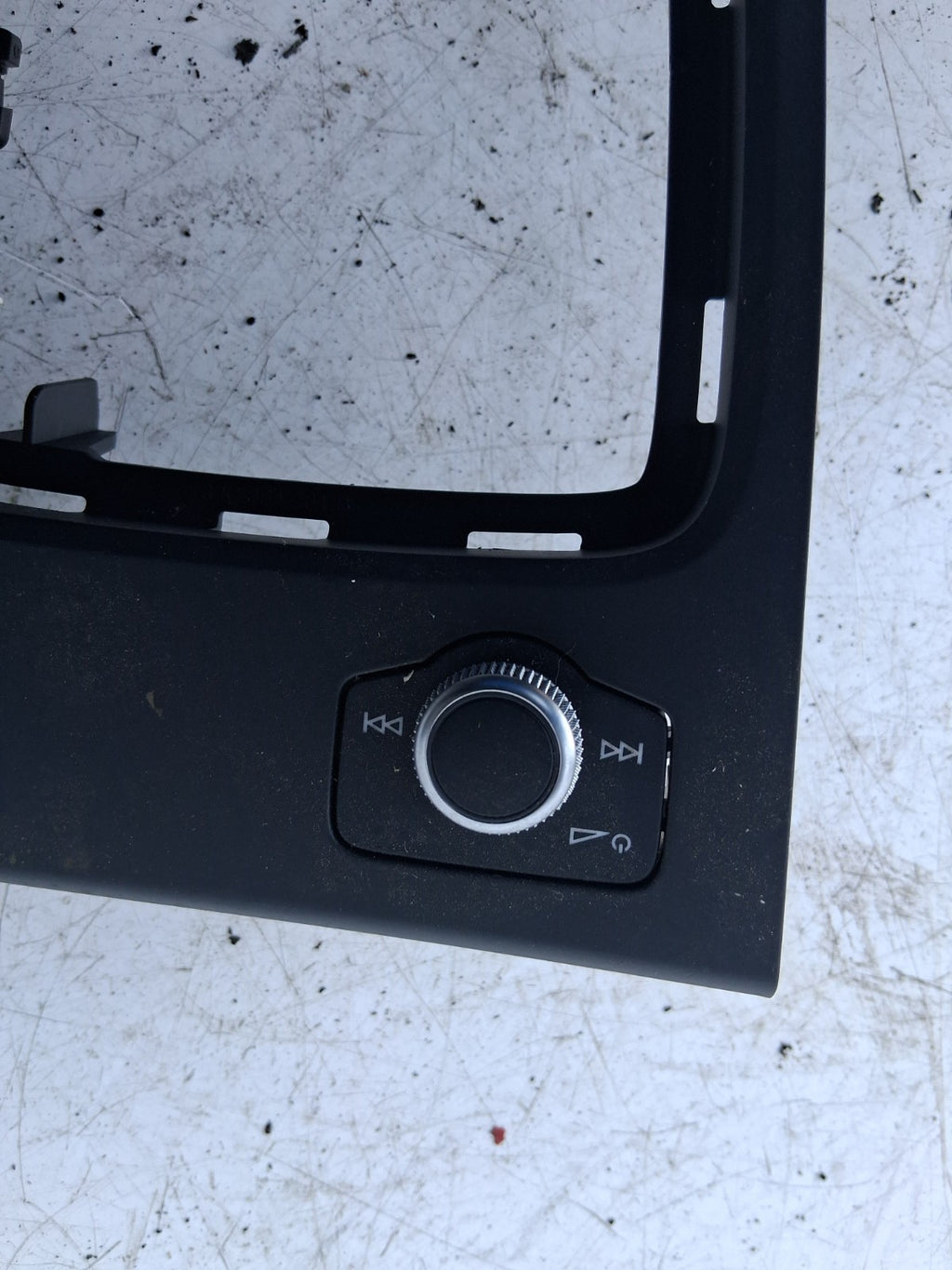 2024 AUDI A1 S LINE MK2 GB GEAR SELECTOR GEAR SURROUND TRIM PANEL 11055001