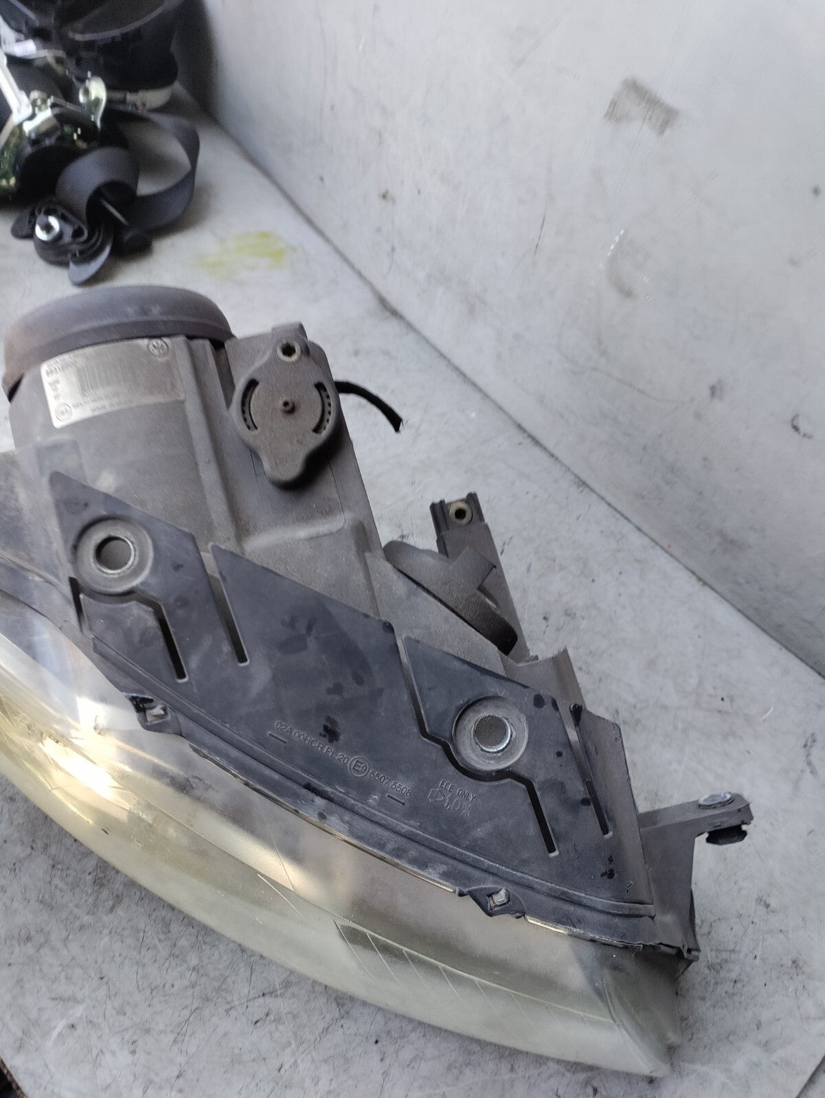 VW VOLKSWAGEN PASSAT B6 OSF DRIVER SIDE FRONT HEADLIGHT HEADLAMP 3C0941006N