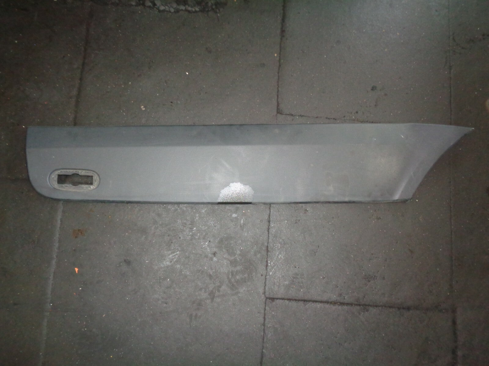 MERCEDES SPRINTER W906 MK2 RIGHT SIDE REAR QUARTER MOULDING TRIM A9066903500