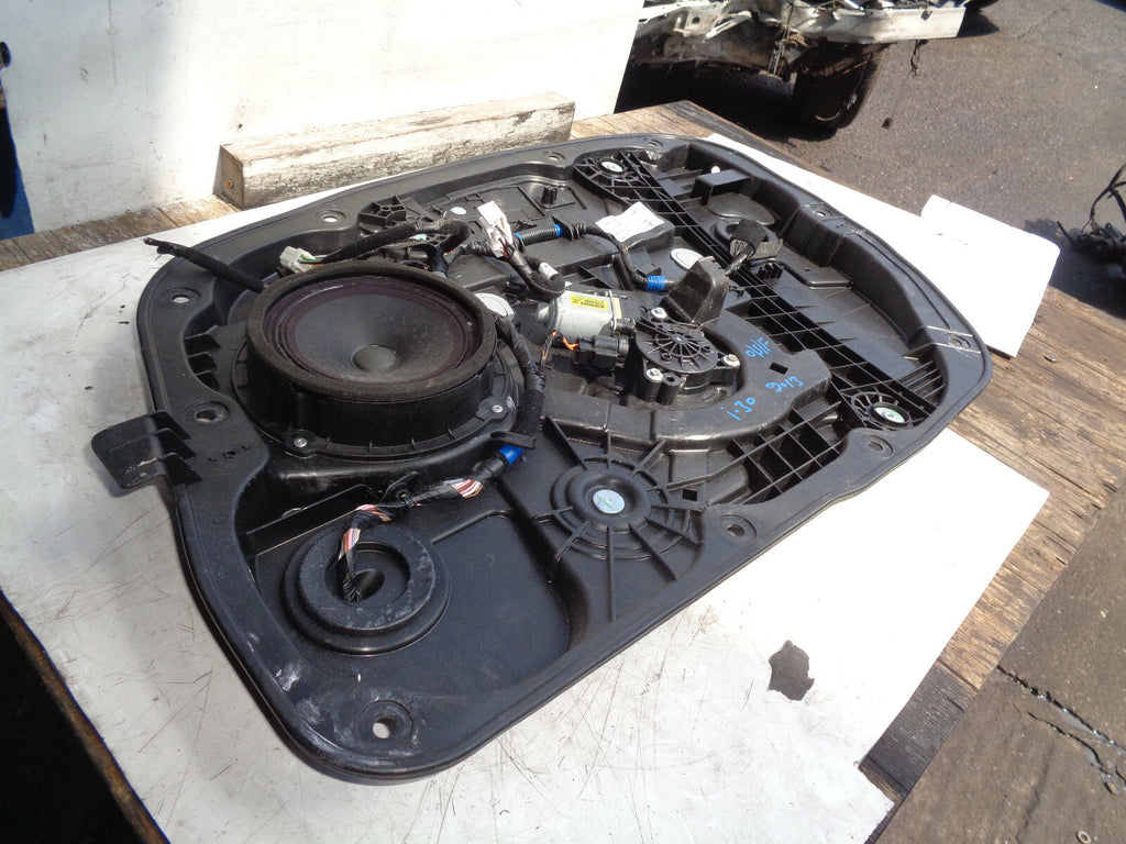HYUNDAI I30 MK2 2013 OSF DRIVER SIDE FRONT WINDOW MOTOR REGULATOR