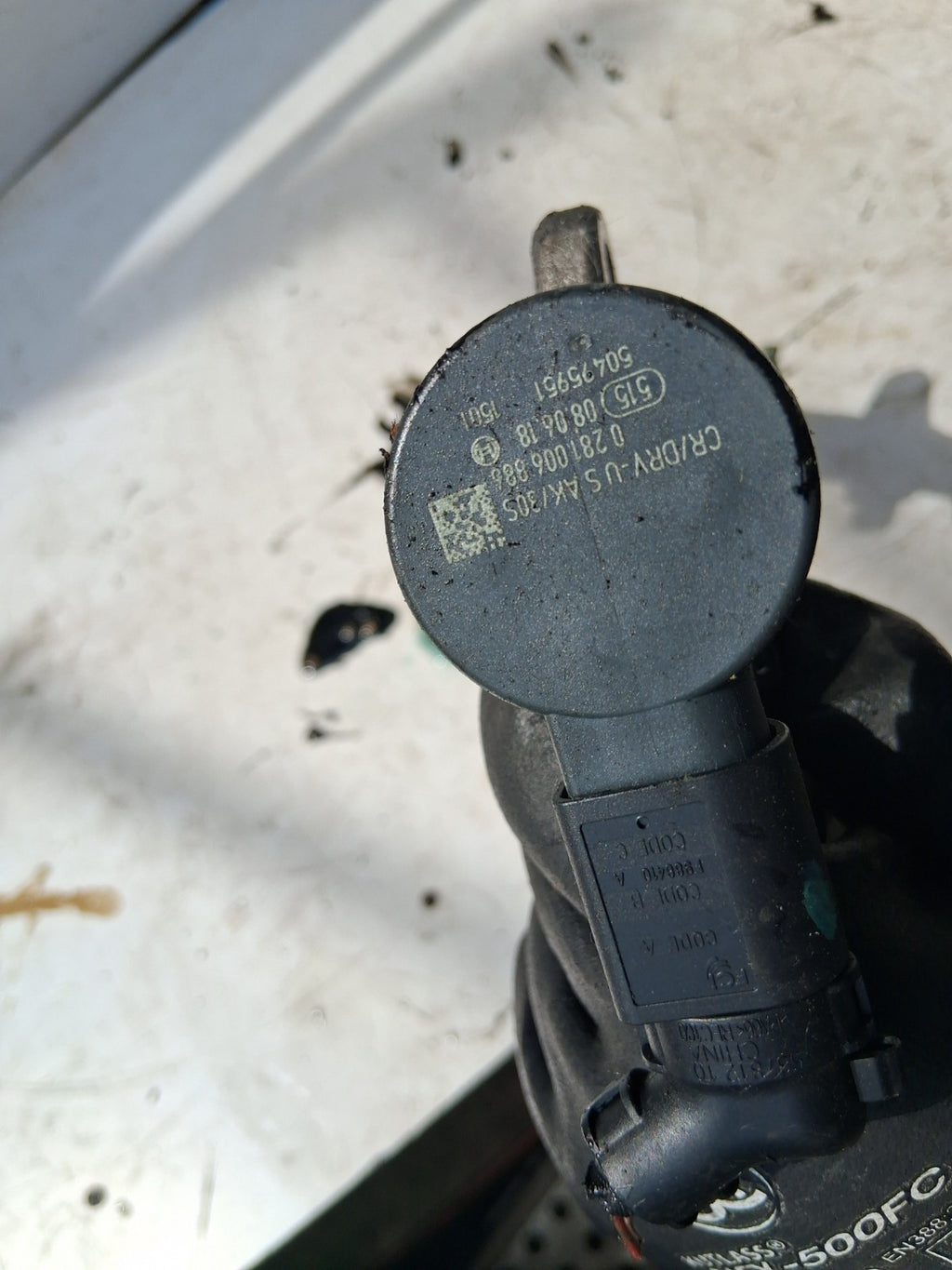 2018 BMW X1 F48 2.0 DIESEL INJECTOR FUEL RAIL