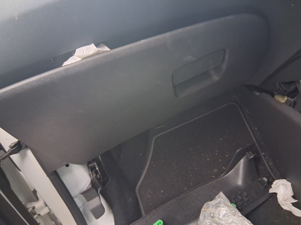2024 VAUXHALL CROSSLAND X DASHBOARD GLOVE BOX STORAGE COMPARTMENT