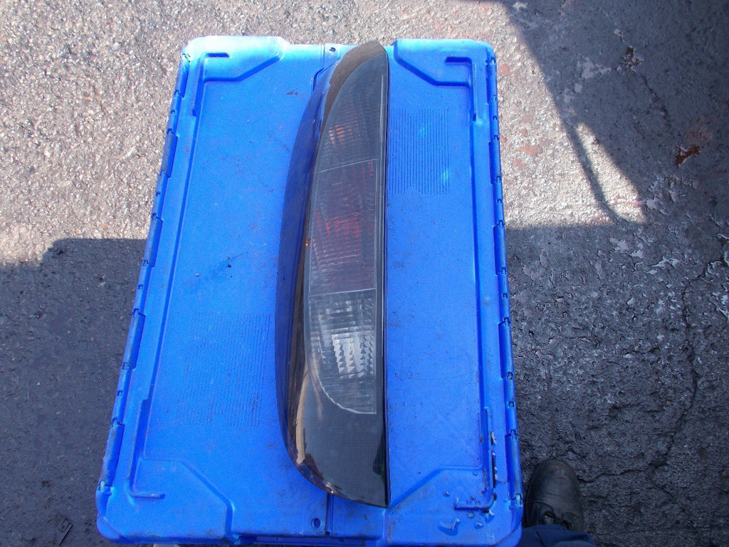 2005 VAUXHALL CORSA C NSR PASSENGER SIDE REAR LIGHTS TAILLIGHT 24457235