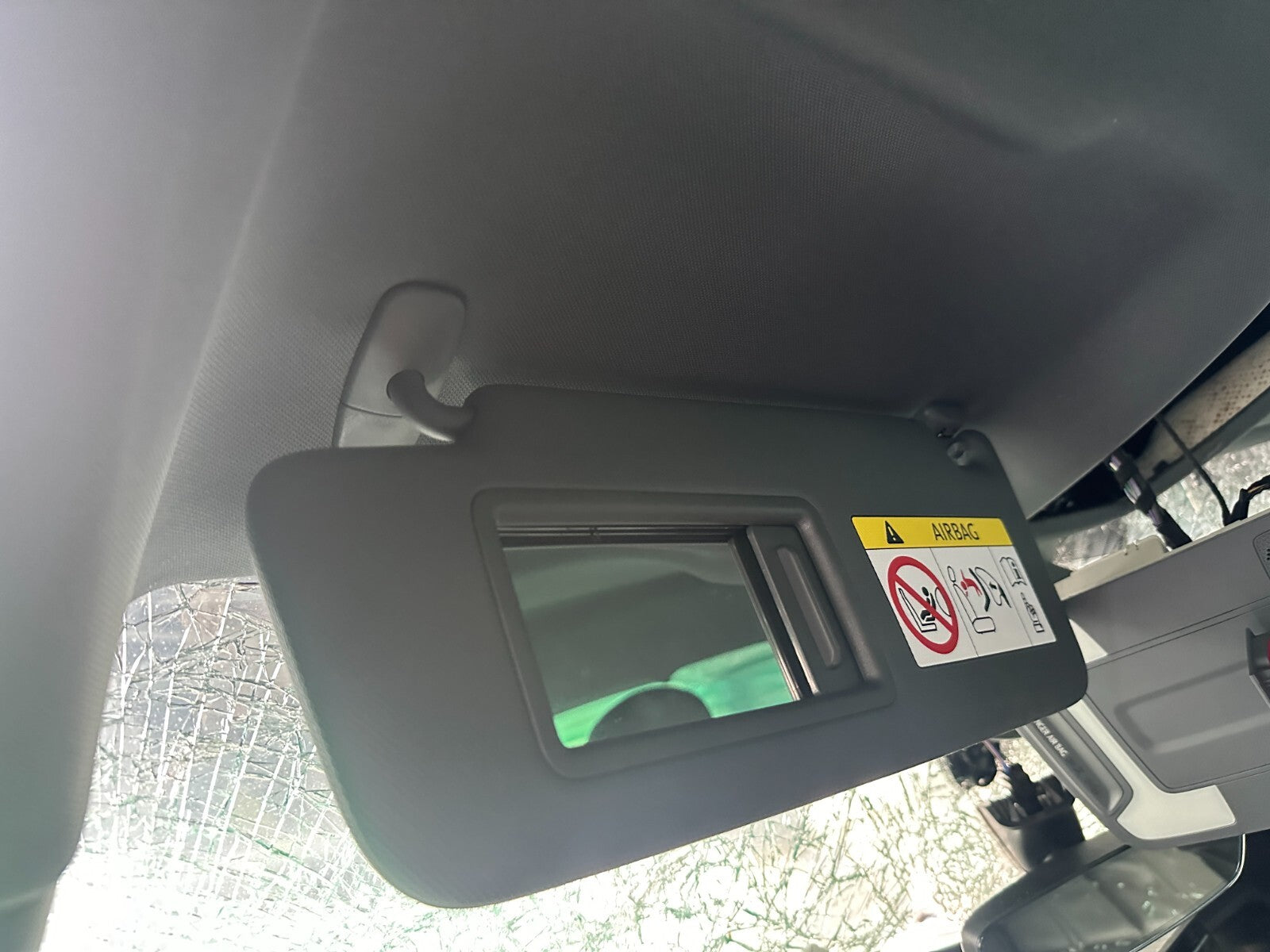 2021 AUDI A3 8Y NSF PASSENGER SIDE FRONT SUN VISOR SUNVISOR BLACK