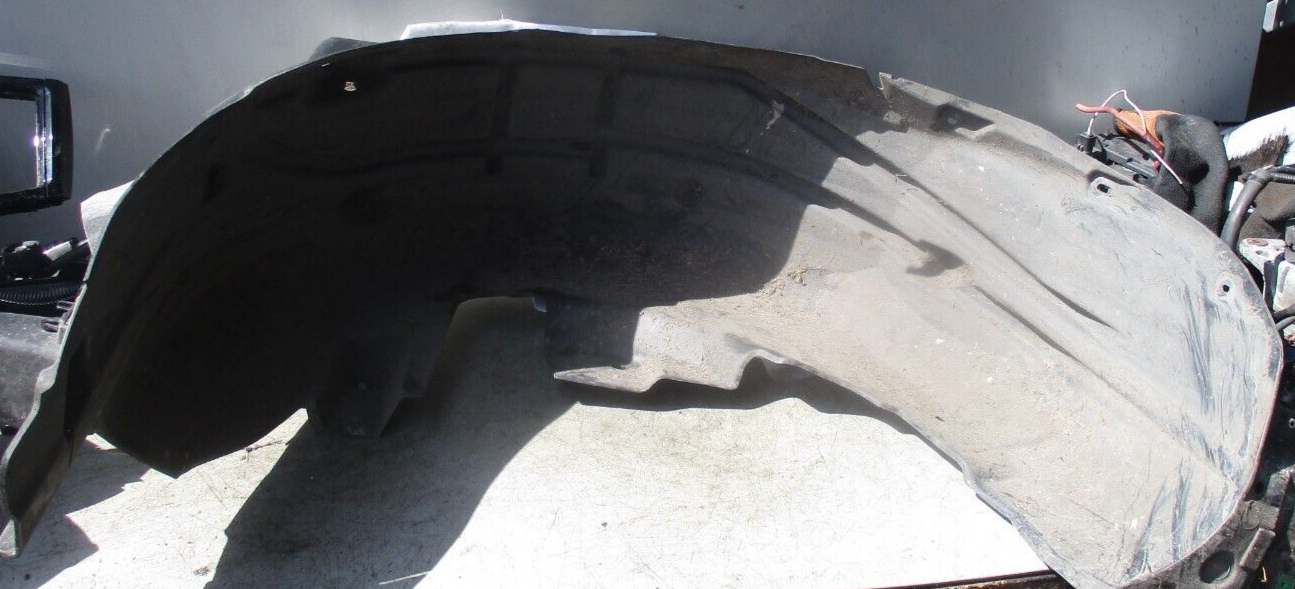 2021 CITROEN C4 MK3 PASSENGER SIDE REAR WHEEL ARCH TRIM 9831256780